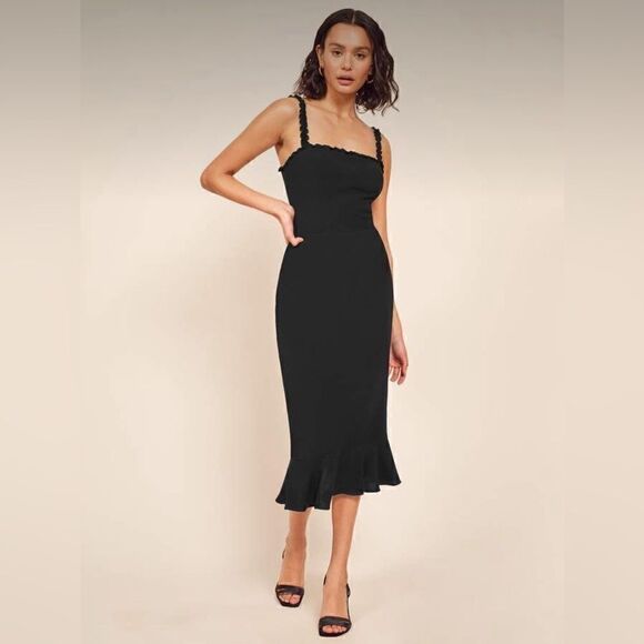 Reformation Wilshire Dress in black - Picture 2 of 10